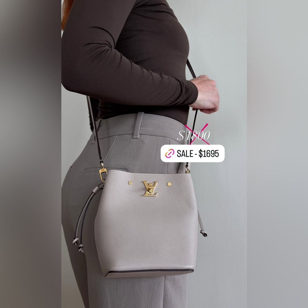 LOUIS VUITTON Greige Nano Lockme Bucket Bag